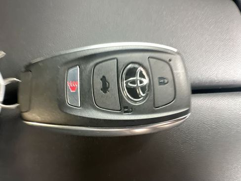 Used 2025 Toyota GR86 Premium w/ Performance Package RWD image 28