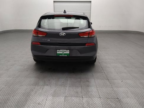 Used 2018 Hyundai Elantra GT FWD image 7