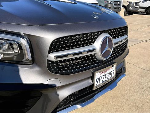 Used 2022 Mercedes-Benz GLB 250 image 23