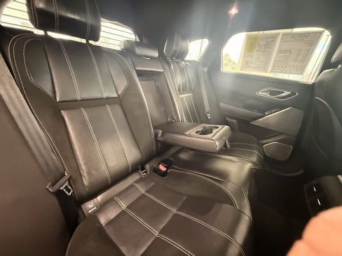 Used 2020 Land Rover Range Rover Velar R-Dynamic S image 22
