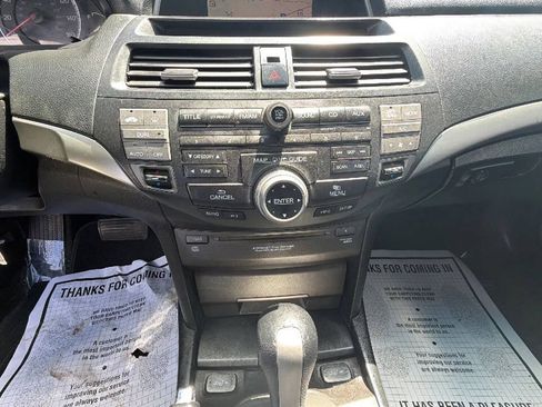 Used 2009 Honda Accord EX-L image 12
