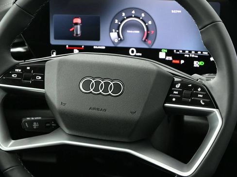 New 2026 Audi Q5 Premium AWD/4WD image 13