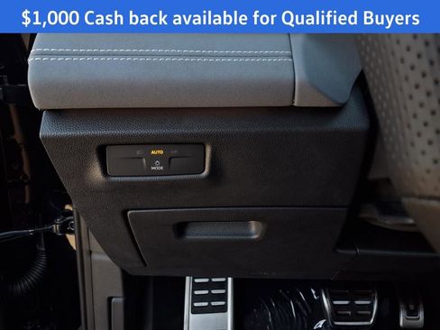 New 2026 Volkswagen Tiguan SE R-Line image 13