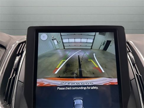 Used 2024 Ford Edge Titanium image 15