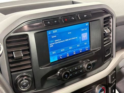 Used 2021 Ford F150 XLT w/ XTR Package image 15