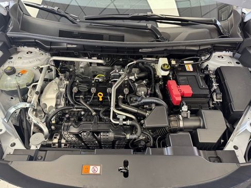 New 2025 Mitsubishi Outlander SEL image 10