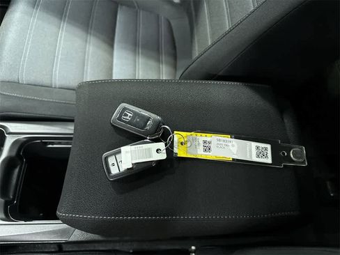 Used 2021 Honda CR-V EX image 29