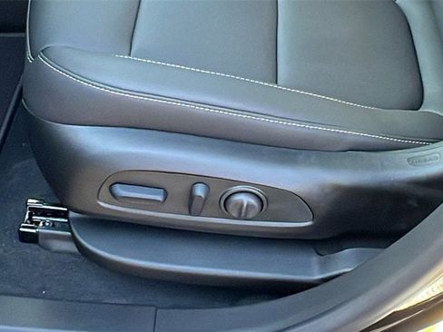 New 2026 Chevrolet Blazer LT image 14