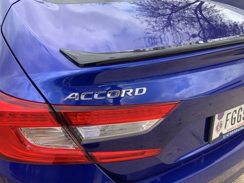 Used 2022 Honda Accord Sport image 12