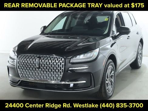 Used 2023 Lincoln Corsair FWD w/ Equipment Group 101A image 4