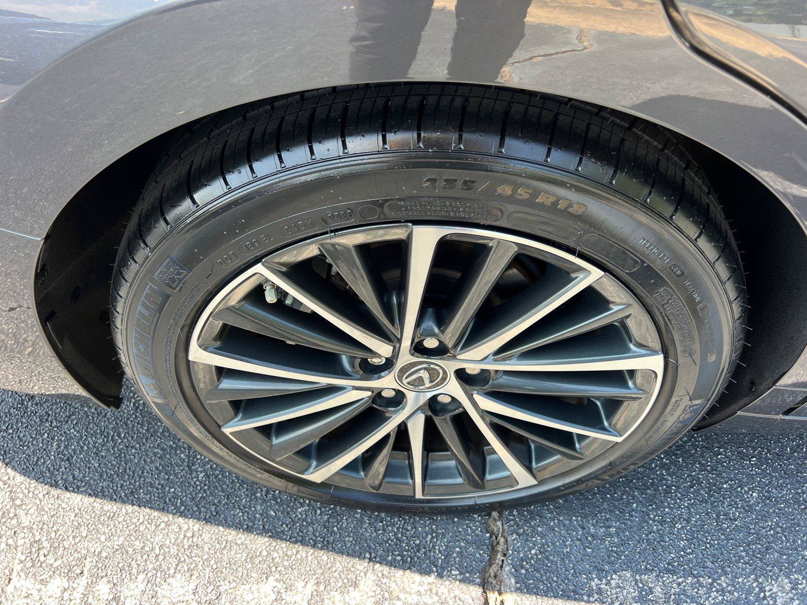 Certified 2025 Lexus ES 350 w/ Premium Package FWD image 17