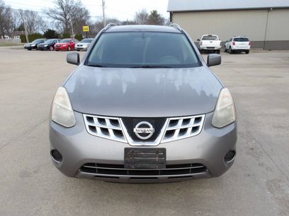 Used 2011 Nissan Rogue SV
