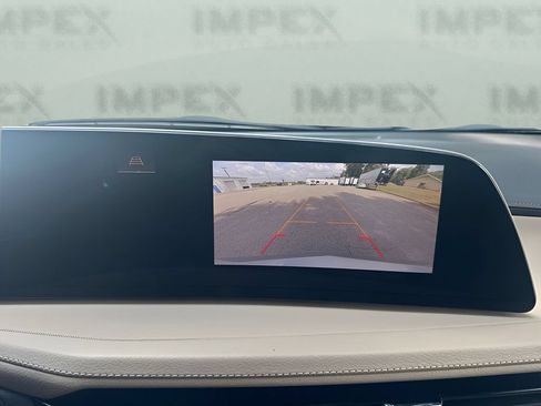 Used 2024 Cadillac XT4 Luxury FWD image 21