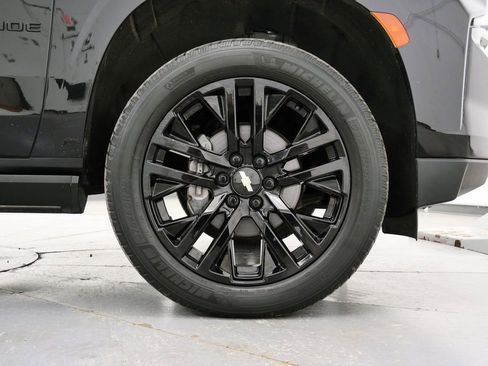 Used 2021 Chevrolet Tahoe High Country w/ Premium Package image 36