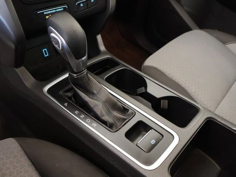 Used 2018 Ford Escape SE image 8