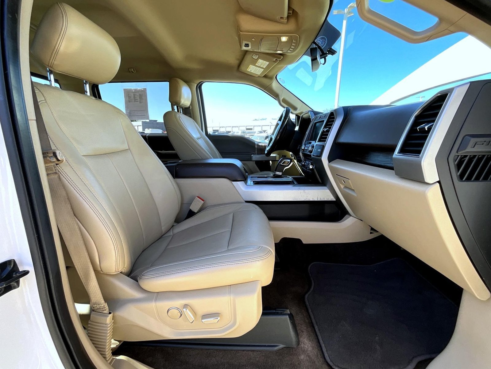 Used 2018 Ford F150 Lariat AWD/4WD image 18