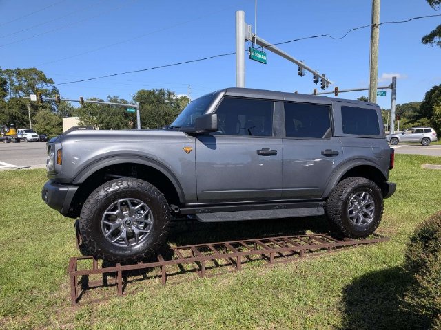 Used 2025 Ford Bronco Badlands AWD/4WD image 6