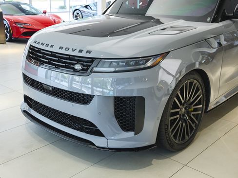 Used 2025 Land Rover Range Rover Sport SV Edition Two AWD/4WD image 17