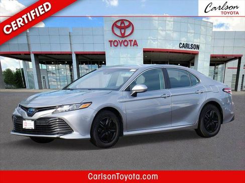 Certified 2020 Toyota Camry LE FWD image 1