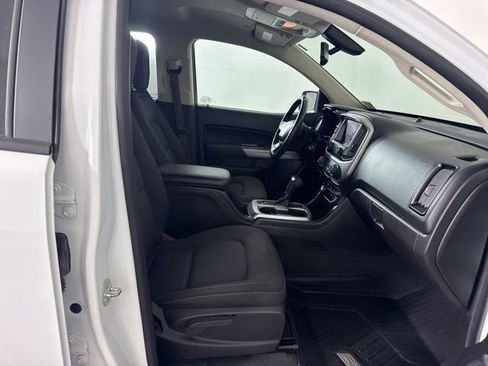 Used 2021 Chevrolet Colorado LT w/ LT Convenience Package image 14