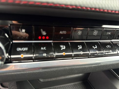 New 2026 Chevrolet Equinox RS image 32