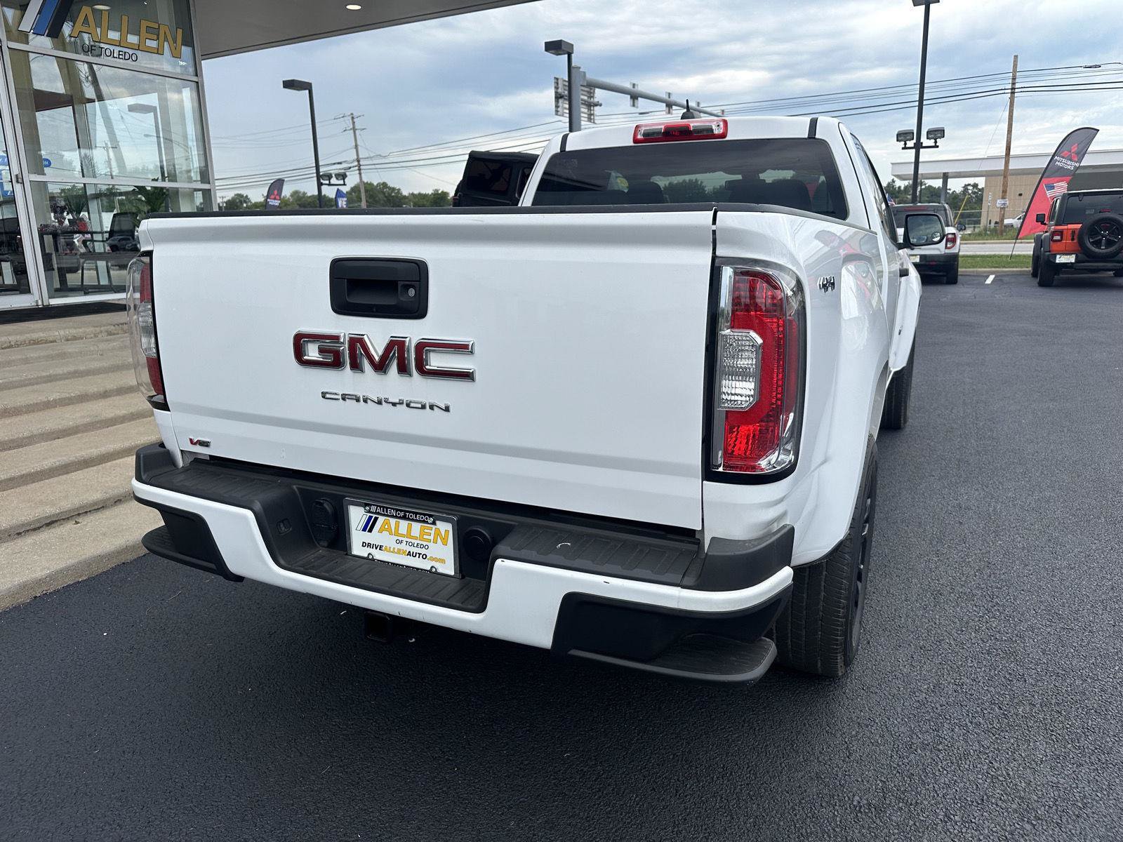 Used 2022 GMC Canyon Elevation Standard w/ Convenience Package AWD/4WD image 12