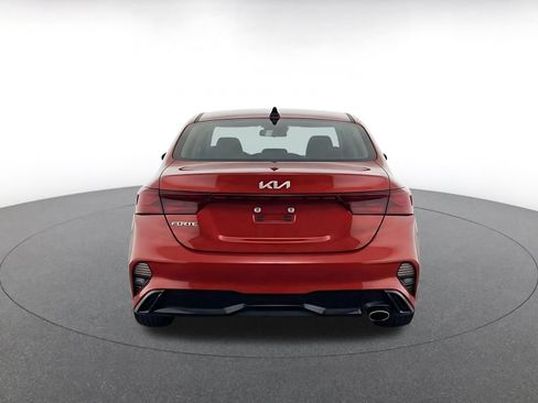Used 2024 Kia Forte LXS FWD image 8