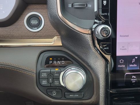 New 2026 RAM 1500 Limited AWD/4WD image 27