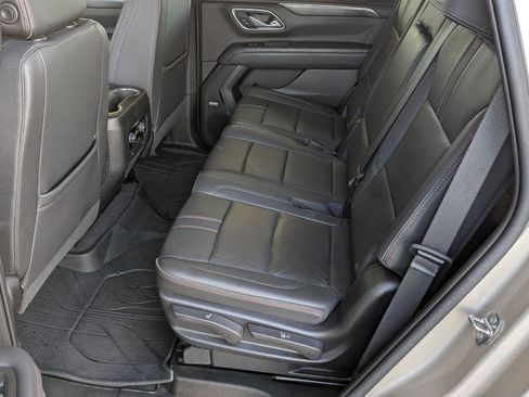 Used 2022 Chevrolet Tahoe RST w/ Sport Performance Package image 14