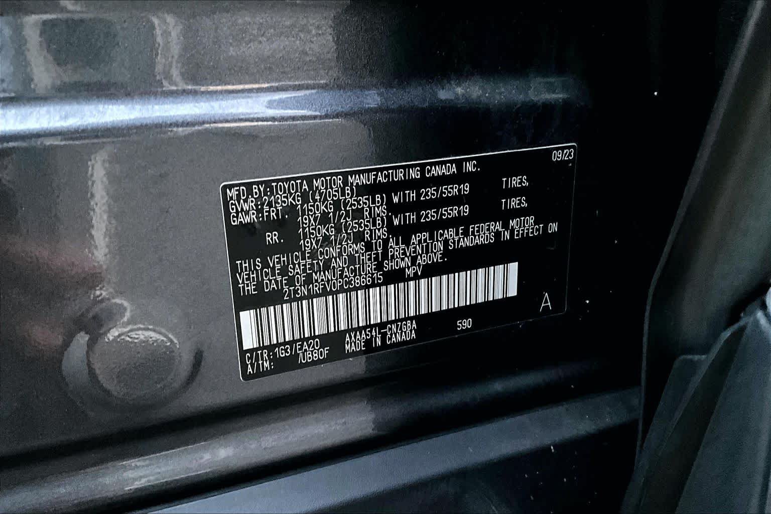 Used 2023 Toyota RAV4 Limited AWD/4WD image 19