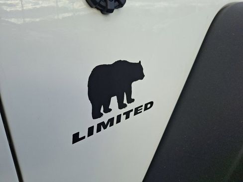 Used 2016 Jeep Wrangler Sport image 29