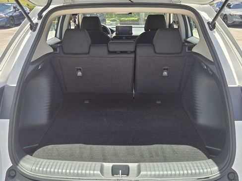 Used 2023 Honda HR-V LX image 15