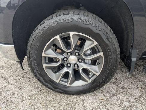 Used 2022 Chevrolet Silverado 1500 LT w/ All Star Edition Plus image 18