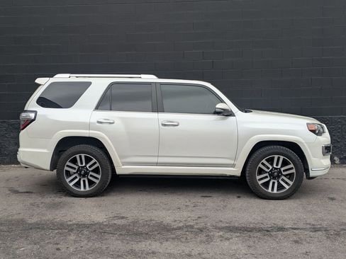 Used 2023 Toyota 4Runner Limited image 4