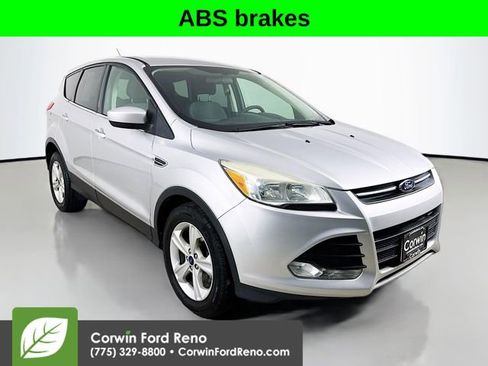 Used 2014 Ford Escape SE image 1