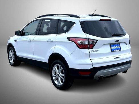 Used 2018 Ford Escape SE FWD image 7