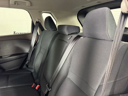 Used 2023 Nissan Rogue S FWD image 31