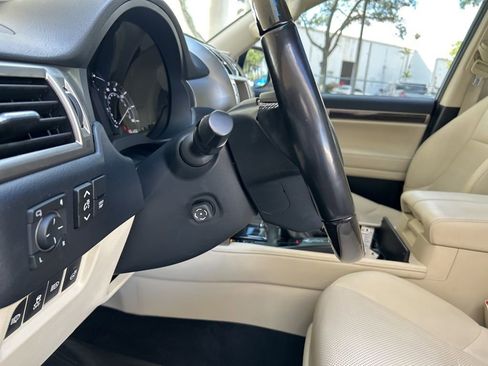 Used 2021 Lexus GX 460 Premium image 49