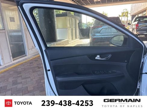 Used 2023 Kia Forte GT-Line w/ GT-Line Technology Package image 19