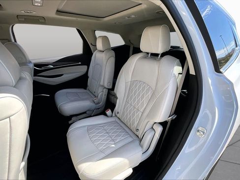 Used 2023 Buick Enclave Avenir w/ Trailering Package, 5000 lbs. AWD/4WD image 21