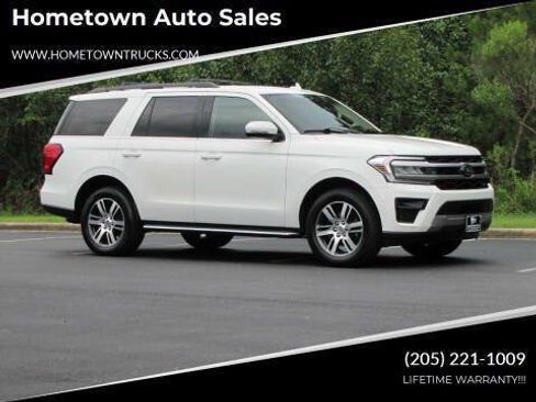 Used 2022 Ford Expedition XLT RWD image 1