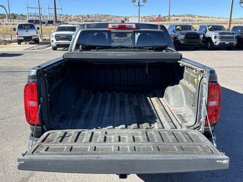 Used 2017 Chevrolet Colorado Z71 image 20