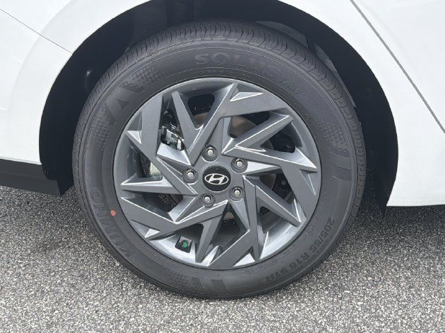 New 2026 Hyundai Elantra Hybrid FWD image 19