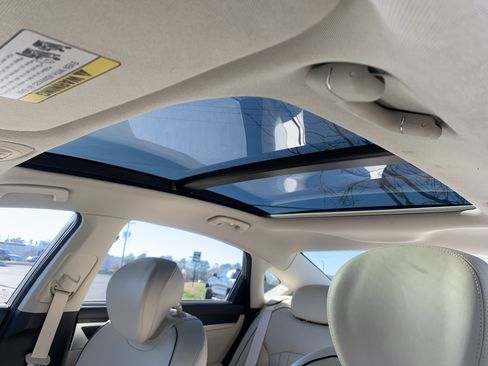 Used 2015 Hyundai Genesis 3.8 w/ Option Group 04 image 28