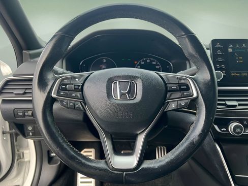 Used 2019 Honda Accord Sport image 15