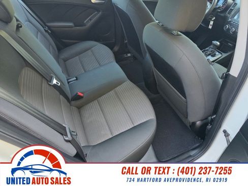 Used 2018 Kia Forte LX w/ LX Popular Package FWD image 12