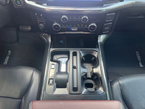 Used 2023 Ford F150 Lariat AWD/4WD image 11