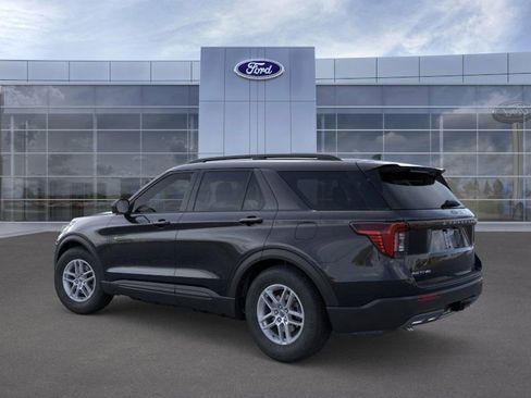 New 2026 Ford Explorer Active w/ Active Comfort Package image 4