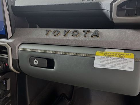 New 2025 Toyota Tacoma 4x4 Double Cab Hybrid image 32