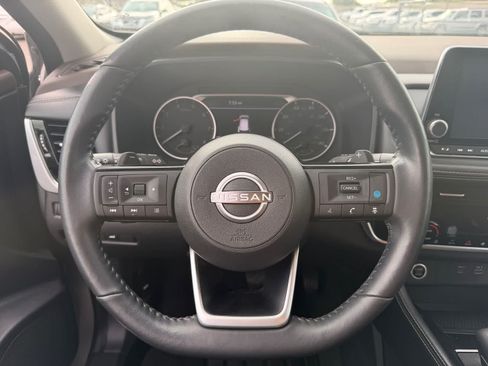 Certified 2022 Nissan Rogue SL FWD image 12